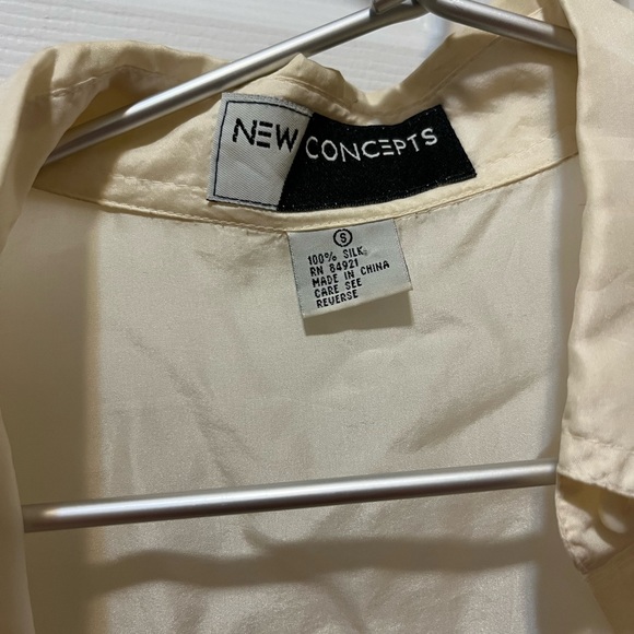 fringe button up - Picture 2 of 3